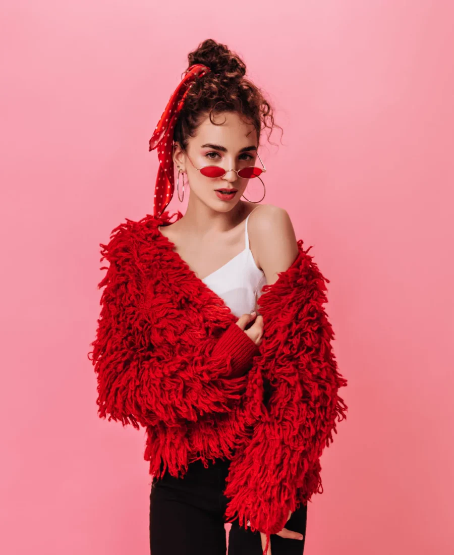 Lady Red Coat Black Jeans